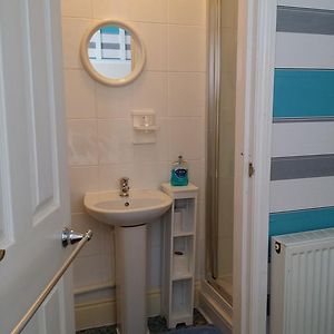 Comfort Single Room Shower